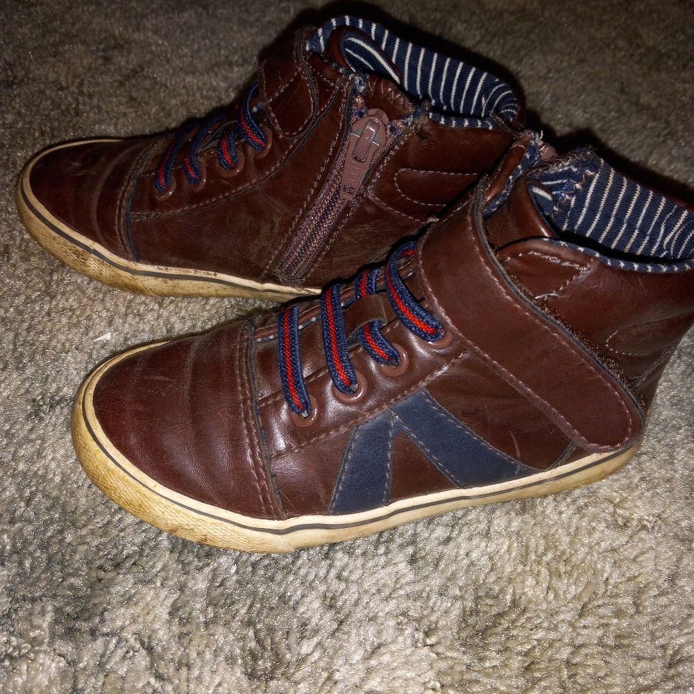 ❤️ 2 for $7 Toddler size 9 boots